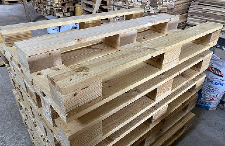 Ứng dụng của pallet gỗ trong thiết kế nội thất - giải pháp độc đáo